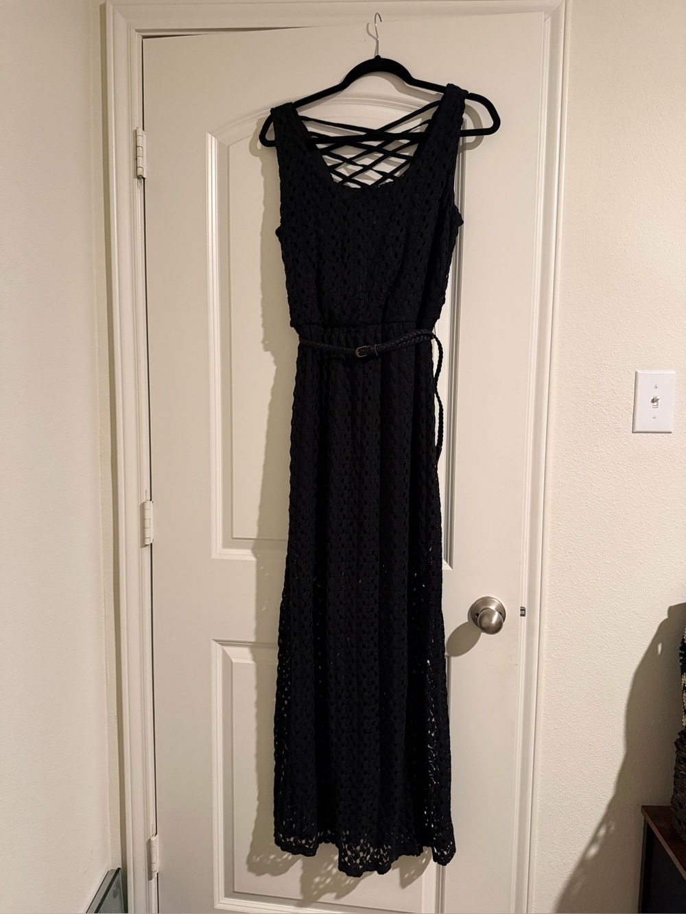Sleeveless Black Lace Maxi Dress with Crisscross Back